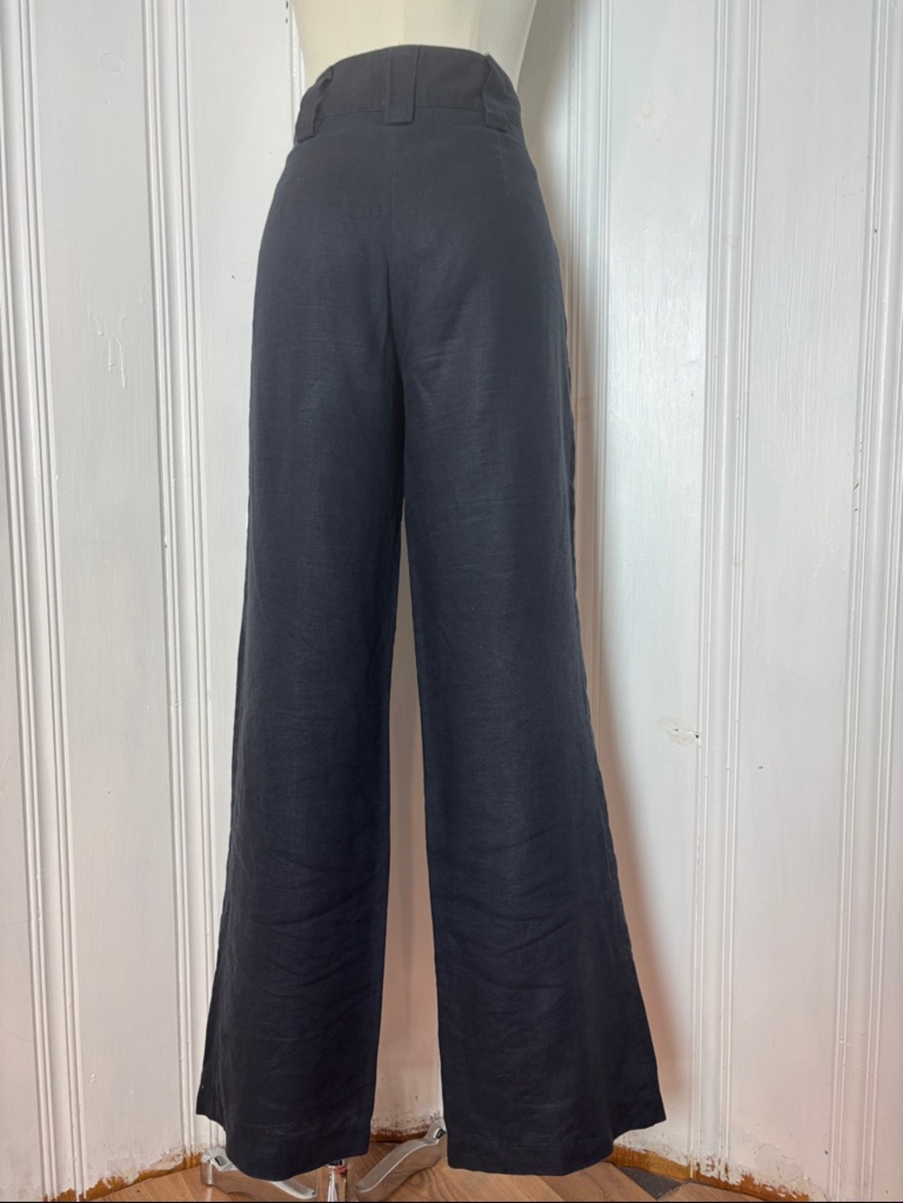 CONTEMPORAINE Navy Linen Blend High Waist Wide Leg Pants | Size: Medium - Picture 3 of 7